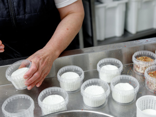 Рассказали РБК о том, какой аналог каймака есть в Тверской области